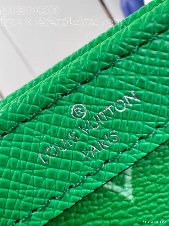 Rep ladies VUITTON LOUIS Wallet Gaston Wearable -22*14.5*4.5CM 0614
